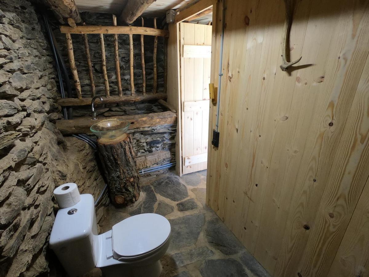 Bordes Pirineu, Costuix Hotel Areu Exterior photo